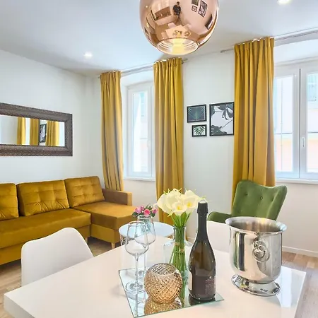 Hedone Luxury 3 With Free Parking Apartman Póla