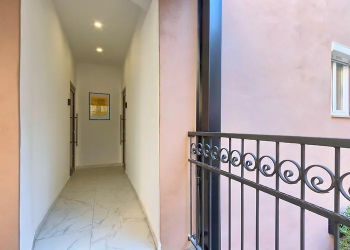 Hedone Luxury 3 With Free Parking דירה