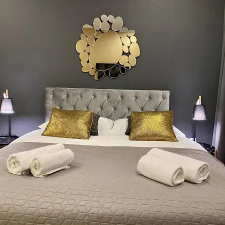 Hedone Luxury 3 With Free Parking Apartman Póla