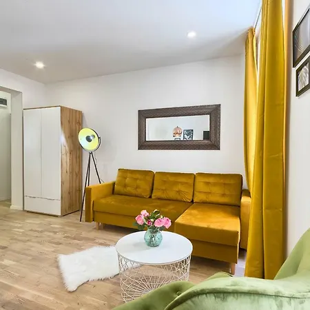 Hedone Luxury 3 With Free Parking