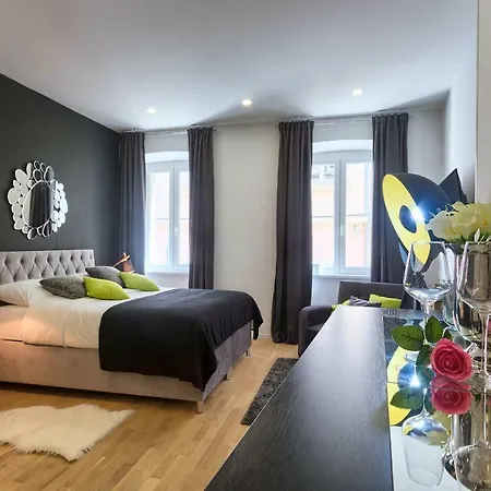 Hedone Luxury 3 With Free Parking Apartman
